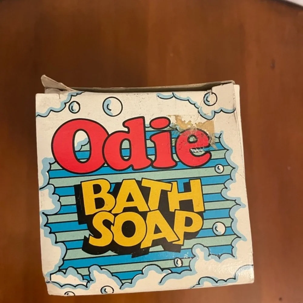 Unused Vintage United Feature Syndicate Garfield's Dog - Odie Bath‎ Soap